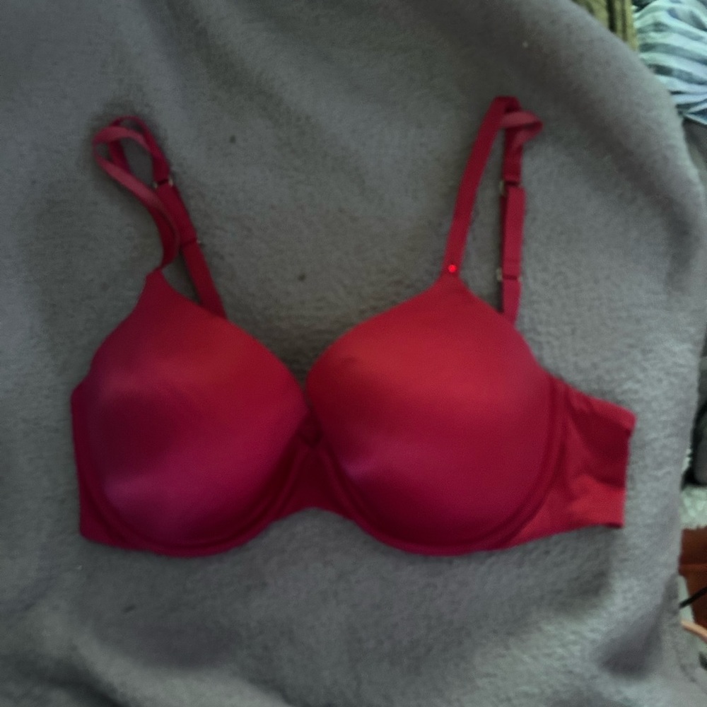 Victoria's Secret Red Smooth T-Shirt Bra